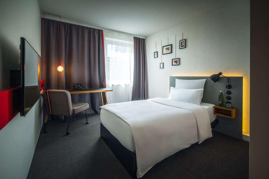 Pentahotel 4*