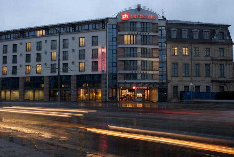 Hotel Pentahotel 4*