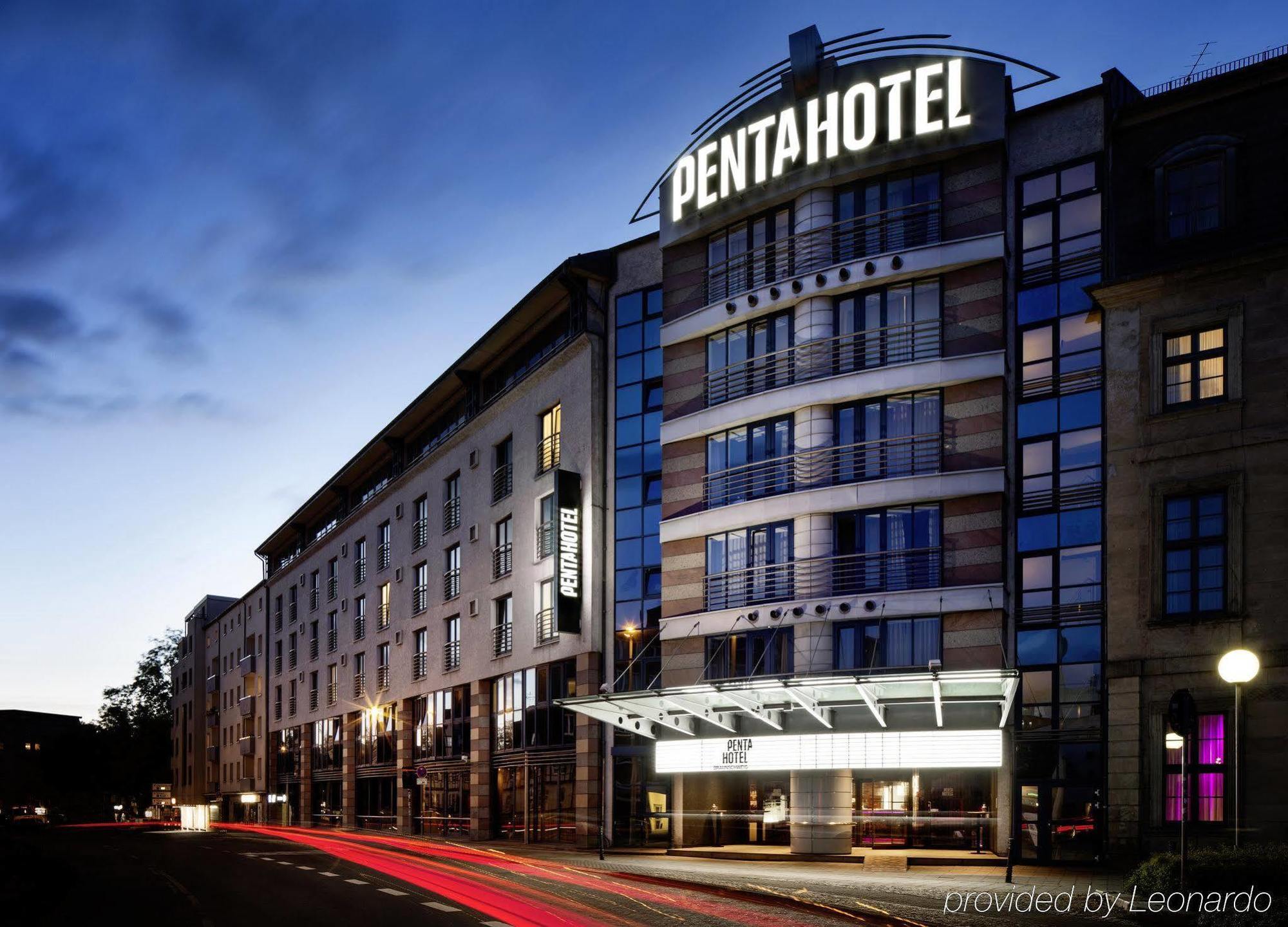 Pentahotel 4*