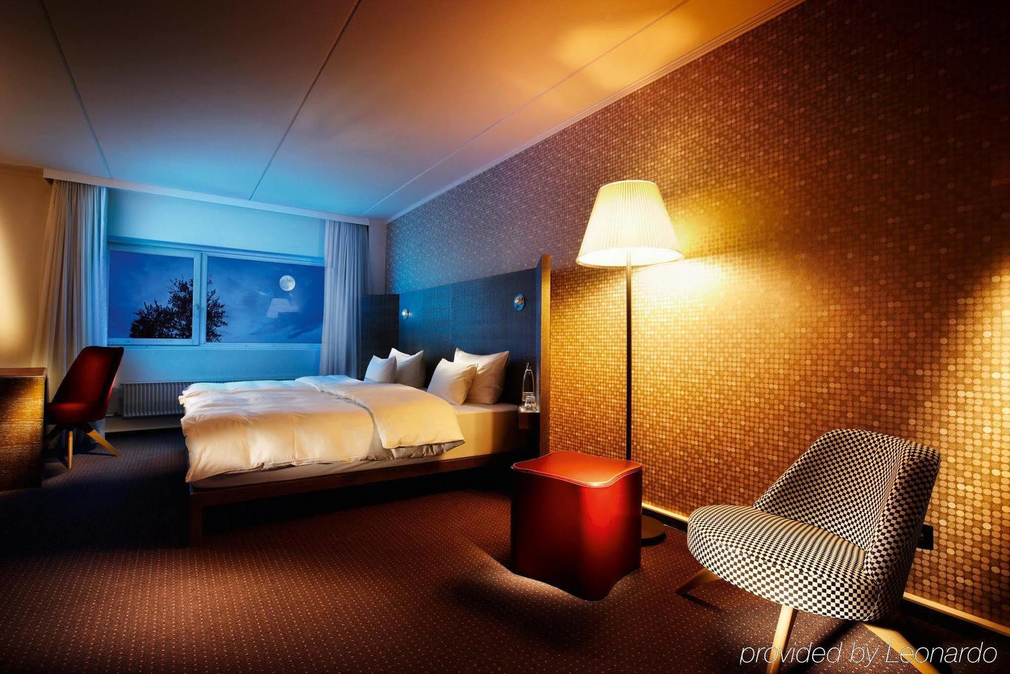 Pentahotel 4*