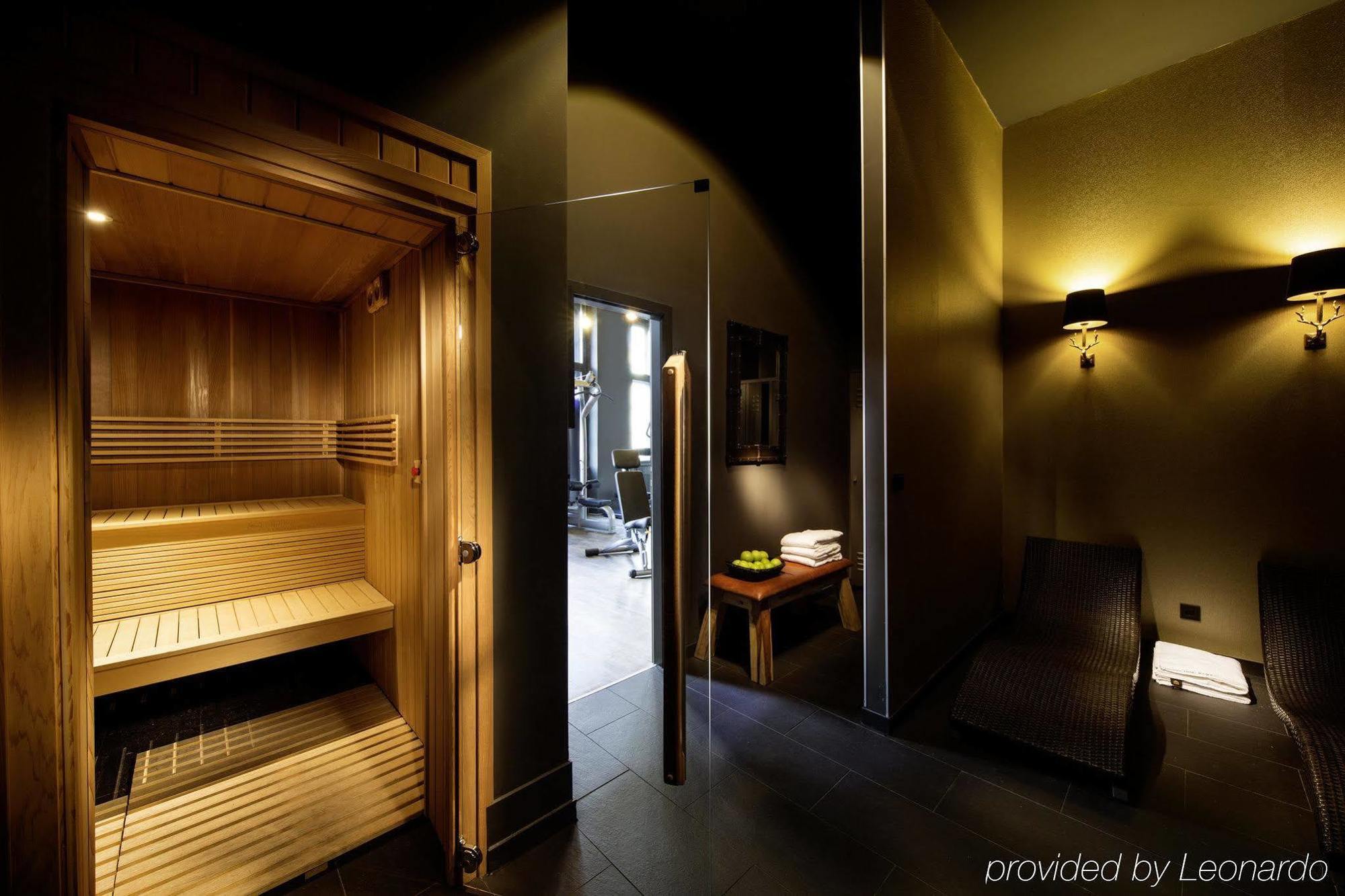 Pentahotel Hotel
